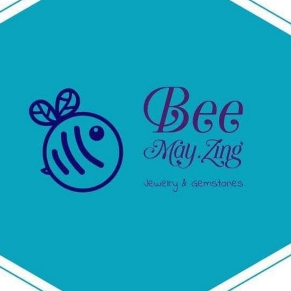 Christmas Ornament Green Jade Earrings - Picture 5 of 5